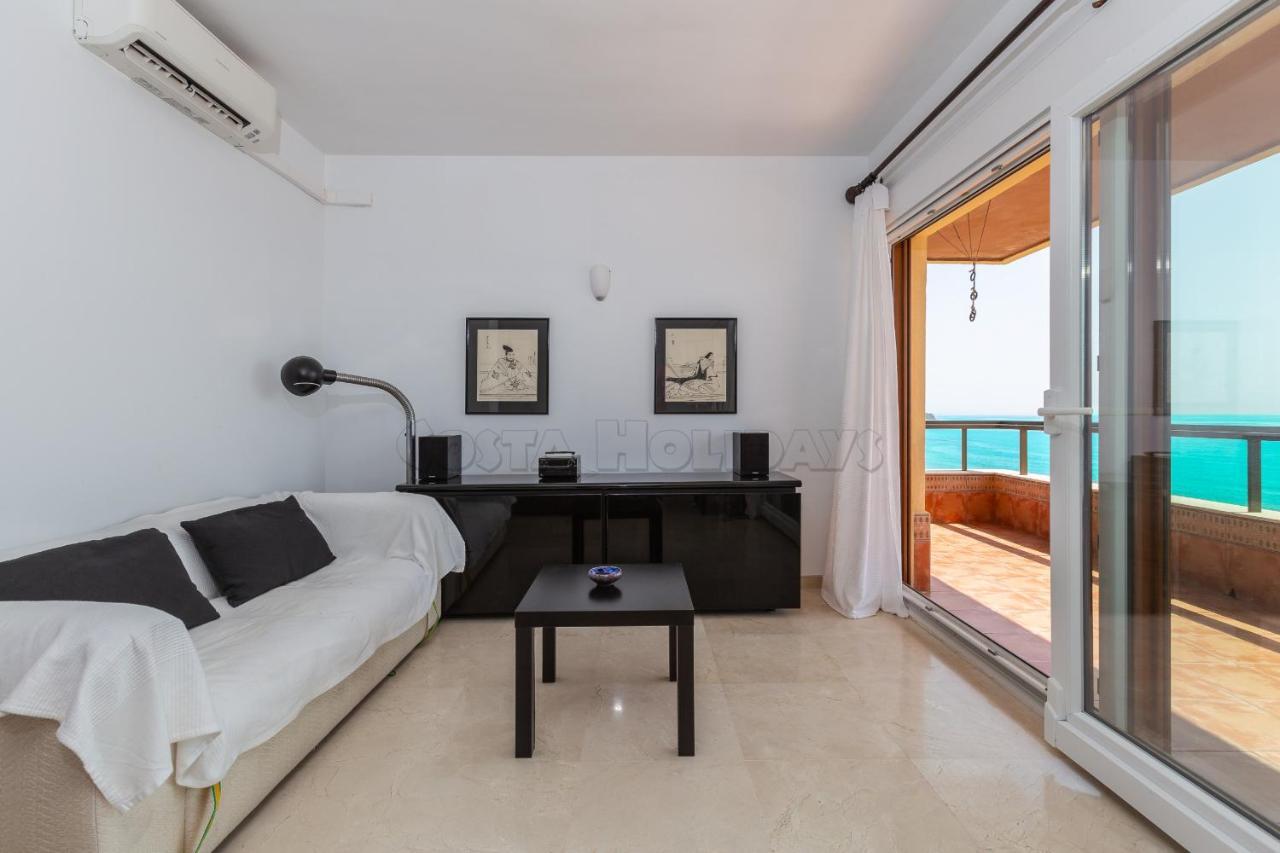 Los Reales 8C Estepona Exterior photo